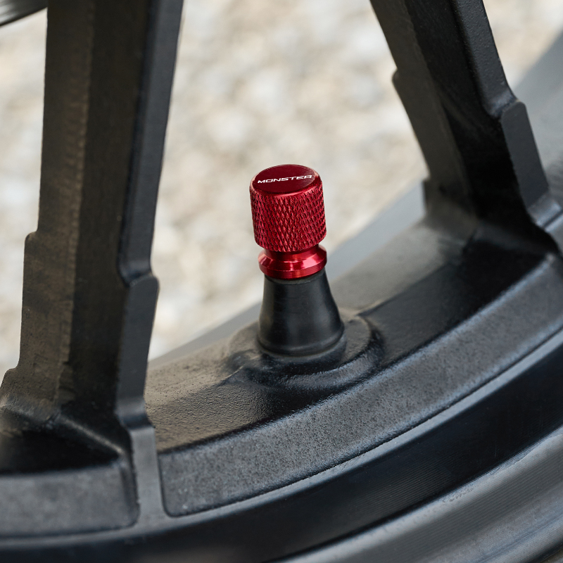 2PCS For Ducati Monster 696 79 - Motorcycle Valve Cover 评论和价格